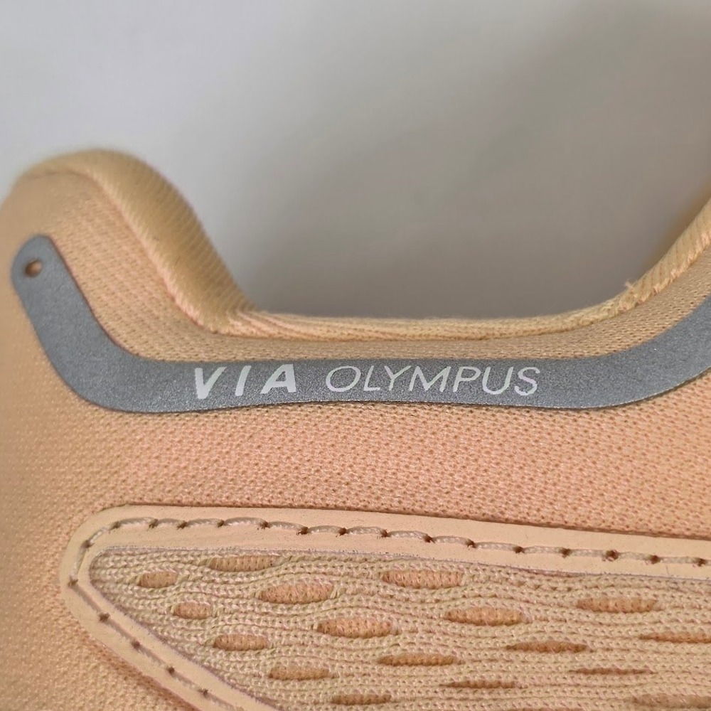 Altra Via Olympus Women's Sz 9.5 Running‎ Shoes Peach Trail Max Cushion - Picture 10 of 13